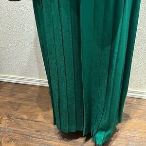 100% silk blazer and skirt size 12. Great condition. Beautiful jewel colors.